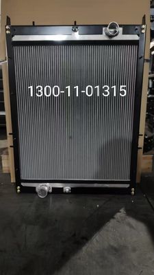 Traktor-Plastikbehälter-kupferner Aluminiumkern-Messingheizkörper 1300-11-01315