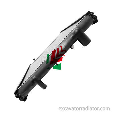 ISUZU Mischer Heizkörper Wasserbehälter Motor Betonmischer Lastwagen Teile Hersteller Direktverkauf