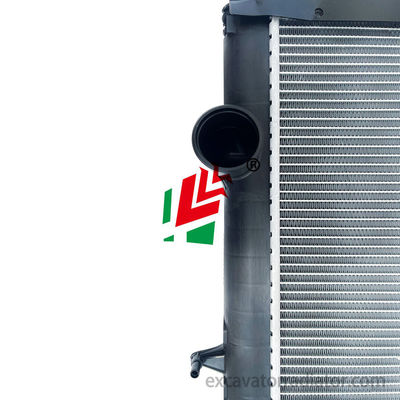 ISUZU Mischer Heizkörper Wasserbehälter Motor Betonmischer Lastwagen Teile Hersteller Direktverkauf