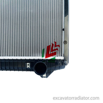 Schwerlastwagen Heizkörper Kühlsystem Motor Lkw Aluminiumkern Kunststoffbehälter Oe 2308143 2278174 2454028 Für SCANIA Lkw