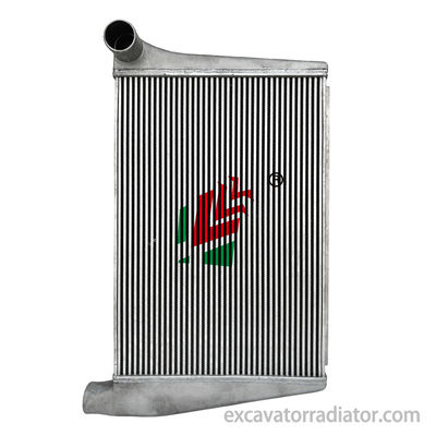 Jinlong Bus Radiator Zwischenkühlgerät 211600040 Montage Aluminium Passagierfahrzeug Kühlsystem Wasserbehälter für den Bus