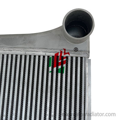 Jinlong Bus Radiator Zwischenkühlgerät 211600040 Montage Aluminium Passagierfahrzeug Kühlsystem Wasserbehälter für den Bus